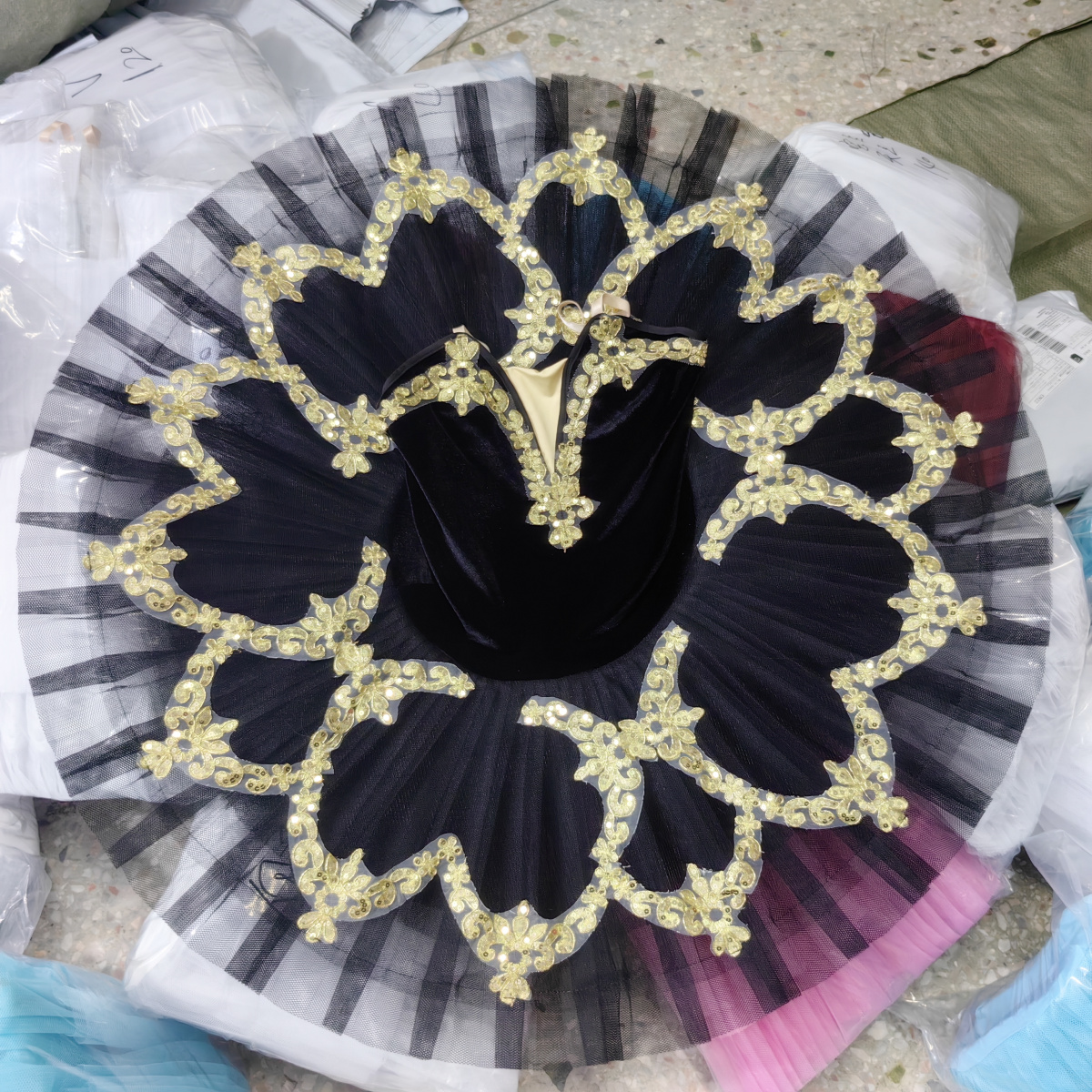 Rode Ballet Tutu Rok Fluwelen Top Professionele Buikdanskostuums Wit Zwanenmeer Kostuums Prestatiekleding