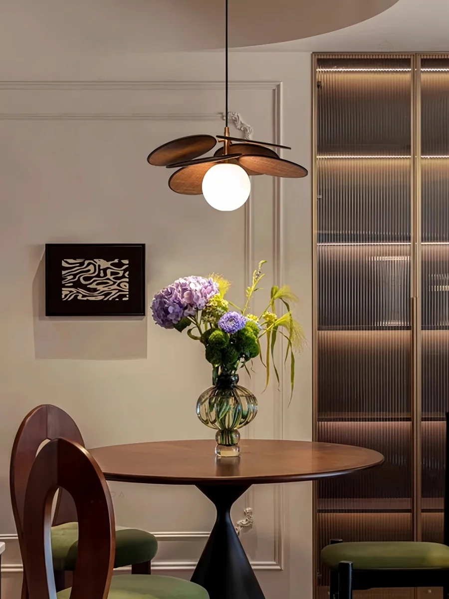 Lampu Gantung Vintage Prancis Anyaman Rotan untuk Ruang Makan Dekorasi Rumah Retro Kamar Tidur Ruang Tamu Lampu Chandelier