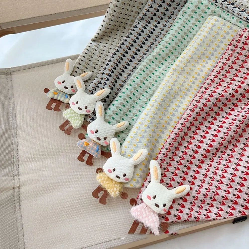 Bufanda colorida fina y bonita para niños, bufandas triangulares con estampado de conejo, cómodas de llevar, pañuelo cálido para invierno