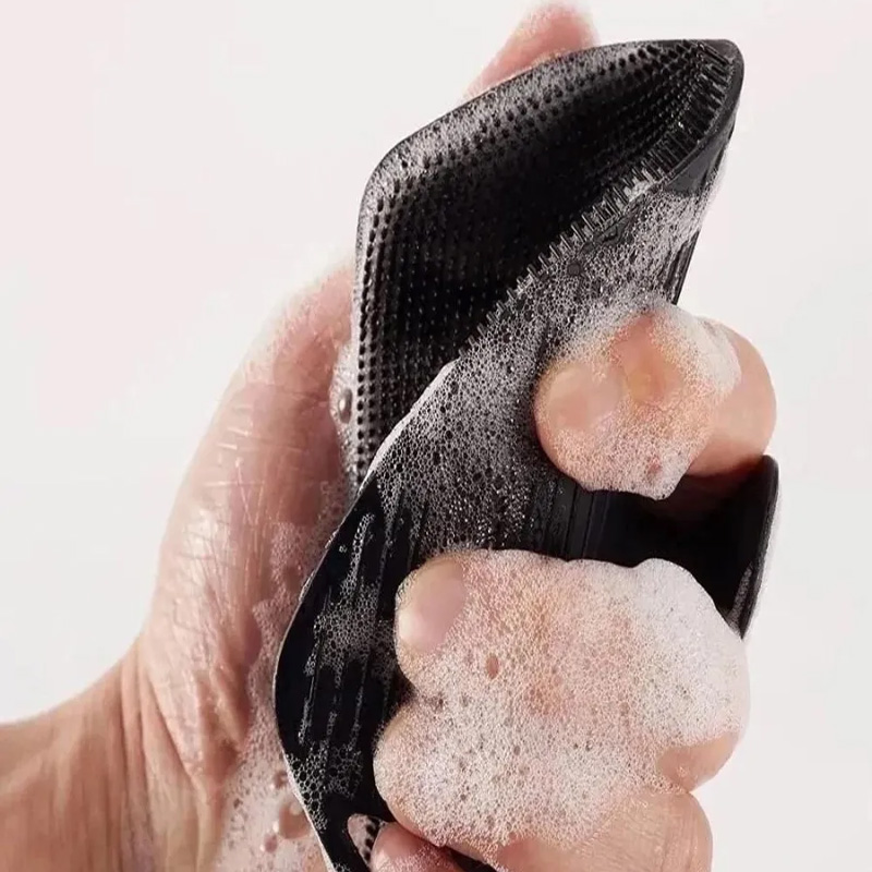 1/2 weiche Silikon-Körperreinigungsbürste, praktisch und praktisch für Paare, leicht zu reinigen, verwöhnt sich selbst mit Silikondusche