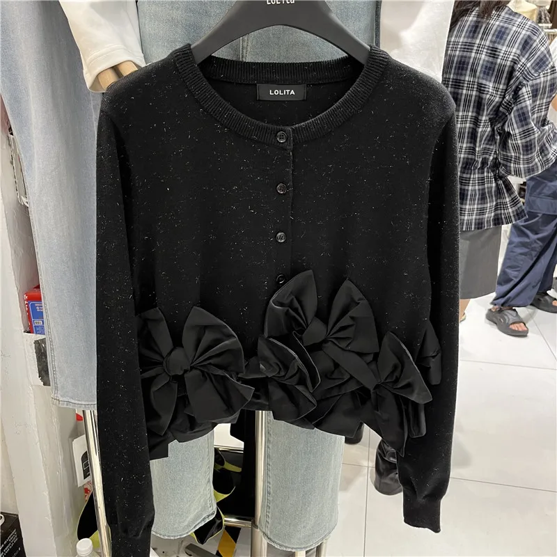 Cardigan Curto Sem Mangas de Estilo Coreano com Decote Redondo e Abertura, Moda Fena com Pesadas Aplicações e Laço de Bor...