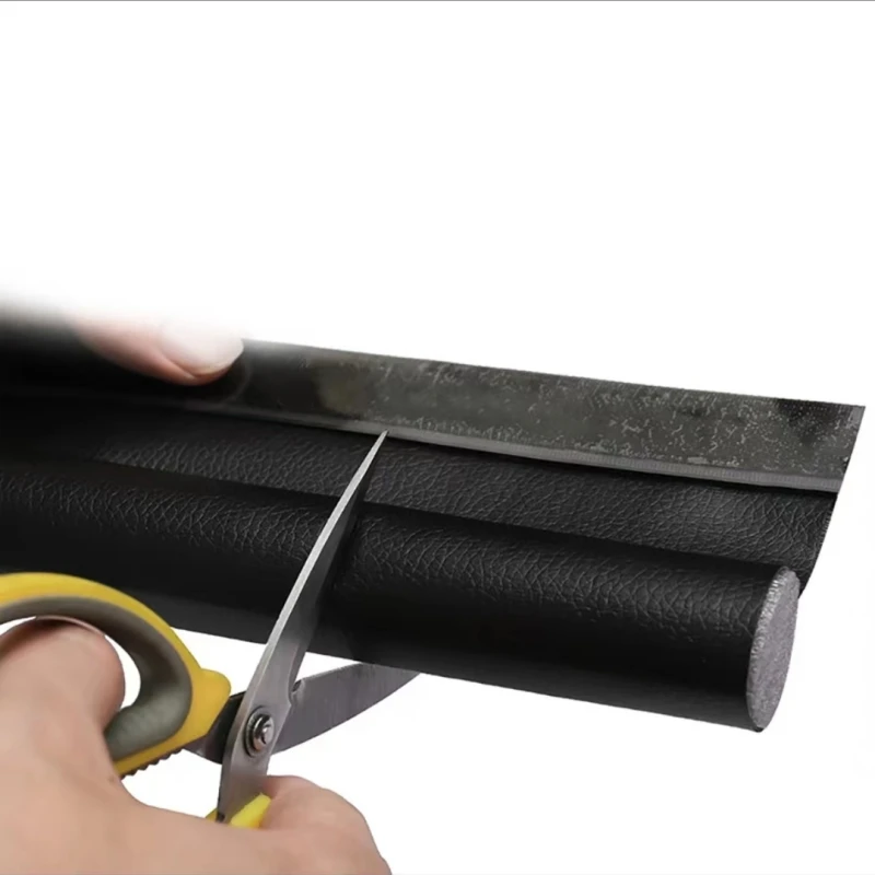 Una striscia sigillante per porta, cucitura per porta, striscia sigillante inferiore, isolamento acustico, striscia antivento, nastro in schiuma, spazio per porta della camera da letto, lavoro manuale impermeabile