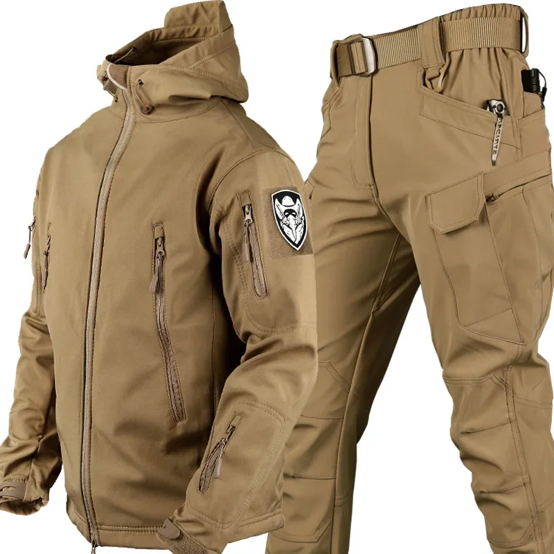 ผู้ชายหนานุ่มฤดูหนาวทํางาน Sharkskin Storm แจ็คเก็ตกํามะหยี่เสื้อผ้าเดินป่าตกปลา 2 ชิ้นชุด Tracksuits