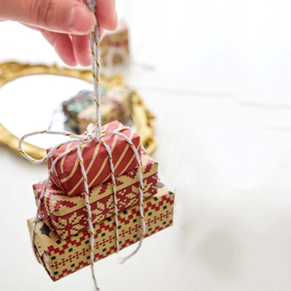 Hiasan gantung pohon Natal Mini, liontin tas hadiah pohon Natal warna-warni dengan tali