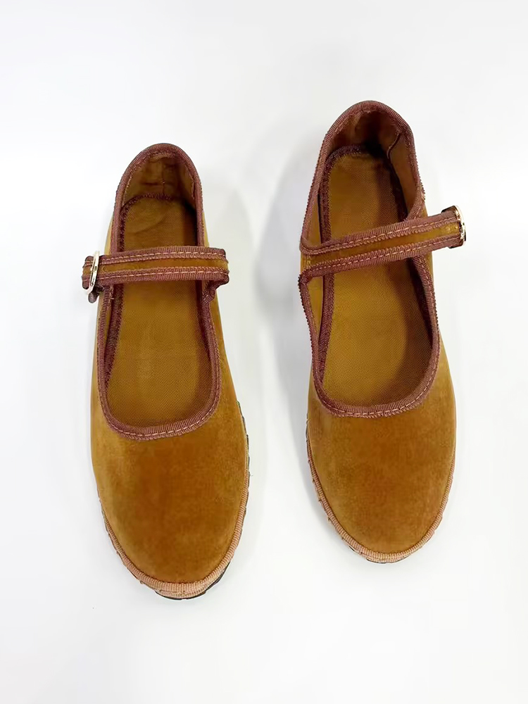 กํามะหยี่ Mary Jane รองเท้าผู้หญิงมือ Stitch Casual Streetwear บัลเล่ต์ปั๊มหญิงสีทึบสีแดงผ้ารองเท้า loafers