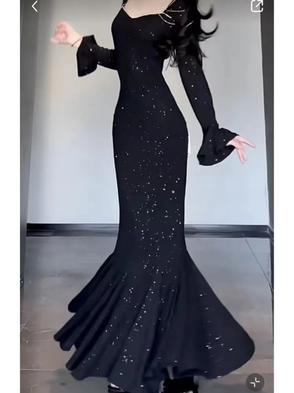 Vestidos de Fiesta elegantes para mujer, vestido negro brillante, cuello cuadrado, manga larga de campana, Formal