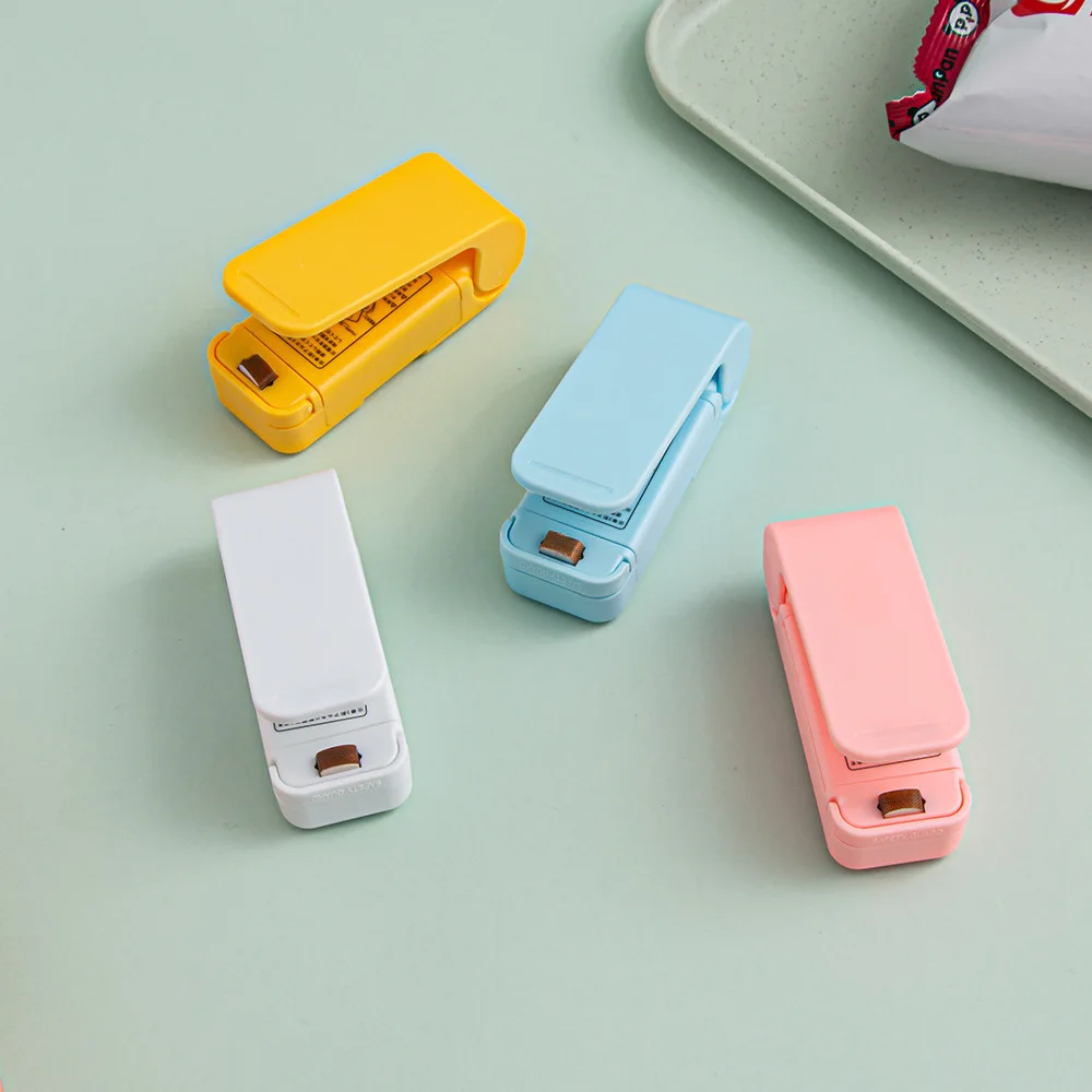 เครื่องซีลถุงขนาดเล็กแบบพกพา ชาร์จผ่าน USB เครื่องซีลความร้อนสำหรับถุงเก็บของ ถุงพลาสติก ถุงอาหาร คลิปหนีบถุง เครื่องซีลอาหารแบบมือถือ