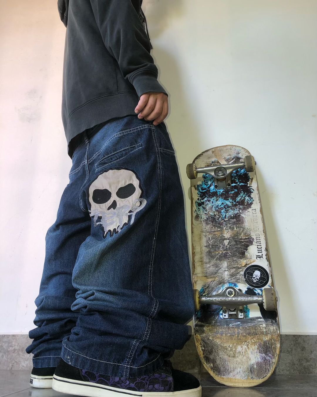 Retro Y2kกางเกงHip Hop Gothขนาดใหญ่SkullรูปแบบBaggyกางเกงยีนส์ขากว้างต่ําเอวกีฬาสเก็ตบอร์ดDenimกางเกงStreetwear