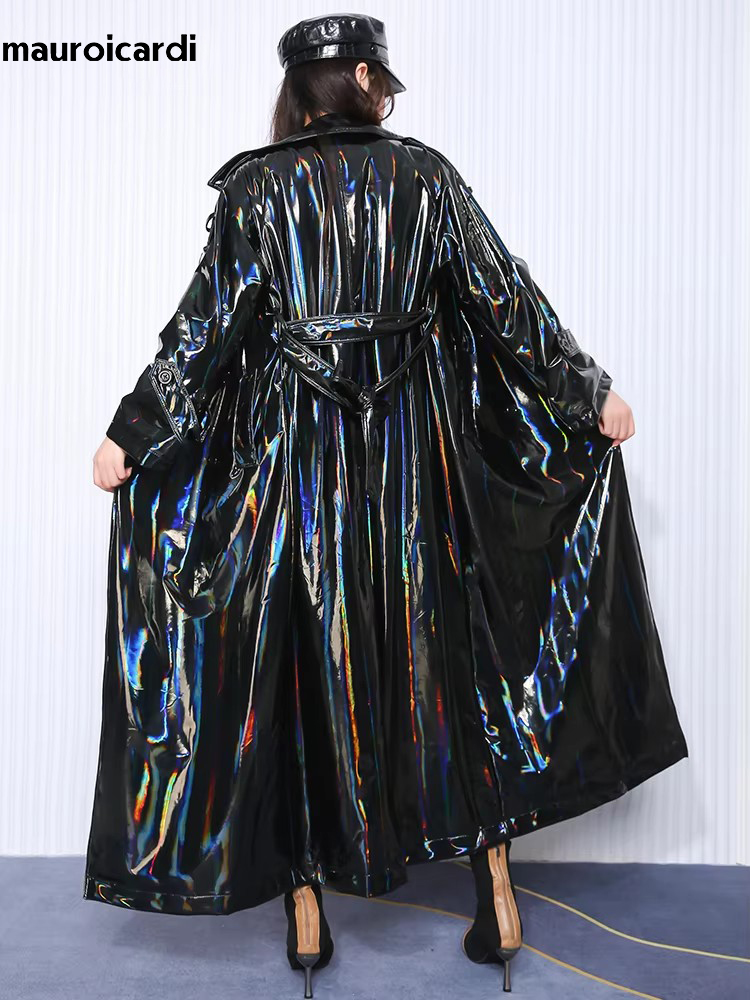 Mauroicardi Frühlings-Trenchcoat, weich, dünn, fließend, glänzend, reflektierend, holografisch, schwarz, PVC-Kunstleder, für Damen, Maxi, Y2K-Streetwear