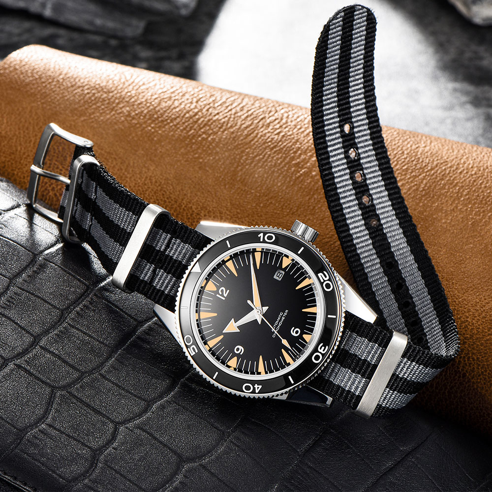 男性用防水サファイアガラス時計,ナイロンストラップ,自動,発光,日本製,nh35a,41mm, 100m