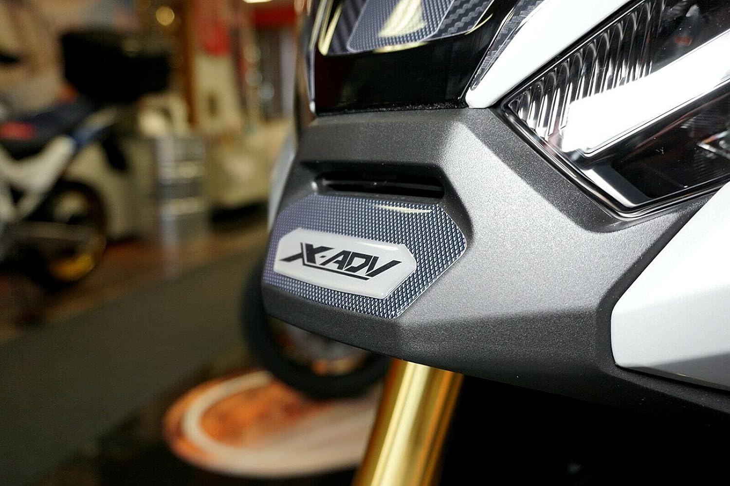 Pegatinas de carenado frontal de Gel de resina 3D para HONDA X-ADV 750 2021-2023