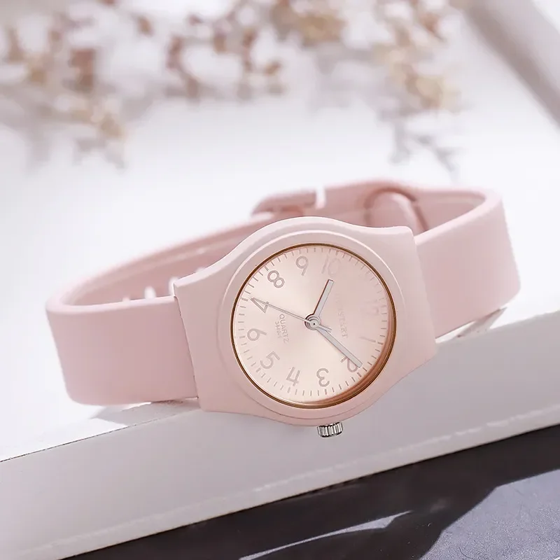 ยี่ห้อซิลิโคนควอตซ์นาฬิกาผู้หญิงแฟชั่นสุภาพสตรีนาฬิกาข้อมือ Montre Femme นาฬิกา Reloj Mujer Dropshipping