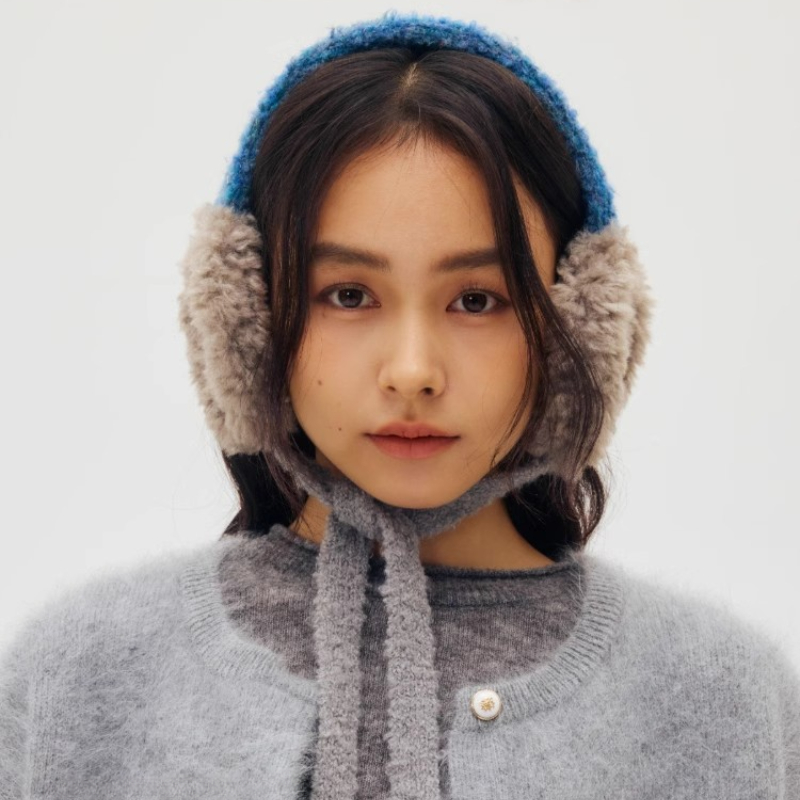 Novo enrolado de pelúcia cor correspondência earmuffs para mulheres inverno viagem quente proteção de ouvido versátil personalizado rendas pulôver chapéu