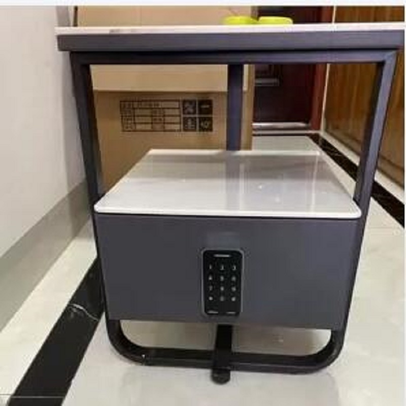 Taplak meja pintar lempeng batu kayu padat besi, meja samping tempat tidur minimalis dengan kunci kata sandi dan dudukan malam