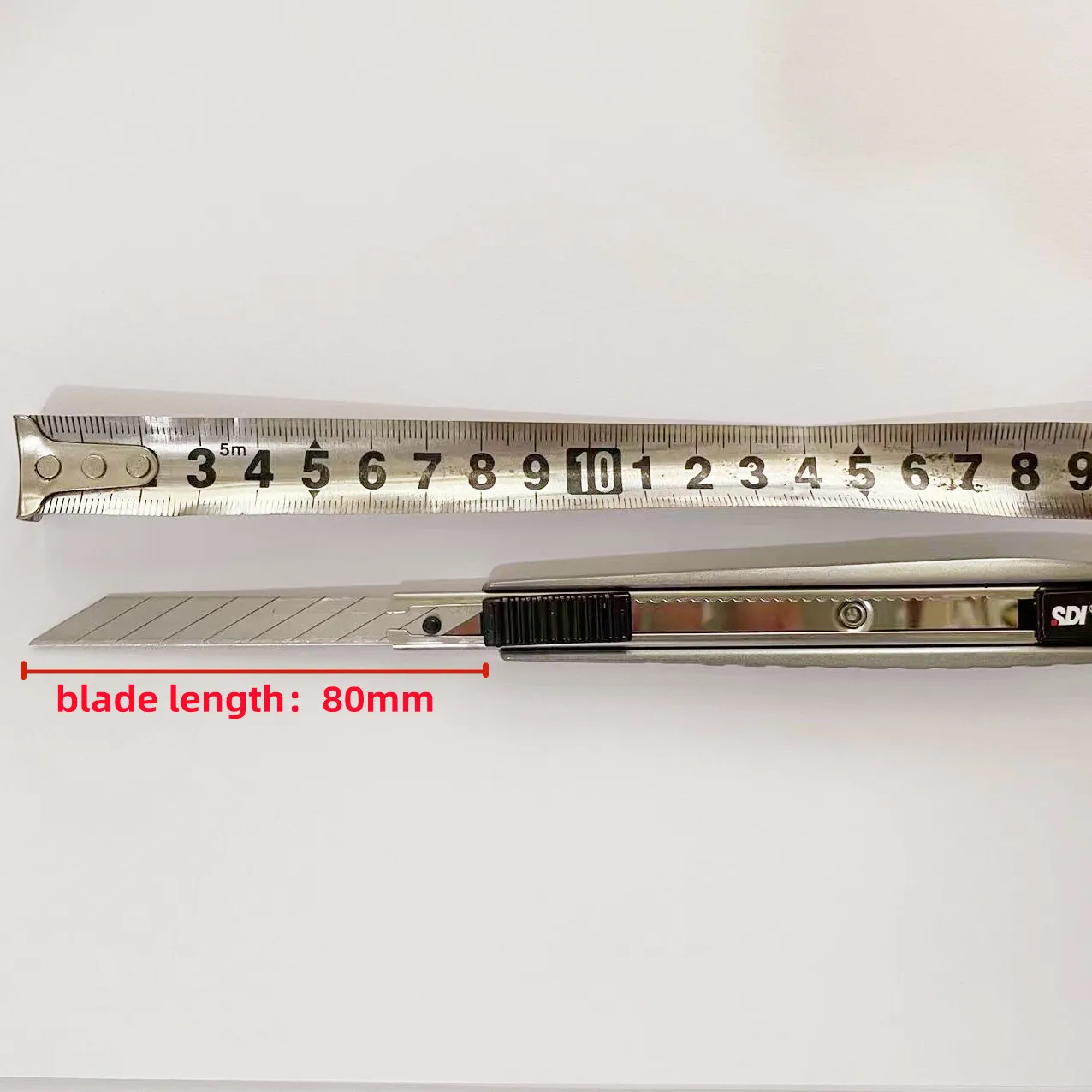 อลูมิเนียมมีดยูทิลิตี้30องศา9Mm Sharp มุมใบมีดตัดกระดาษ/หนังแกะสลักหัตถกรรมมีดโลหะมีดเครื่องเขียน