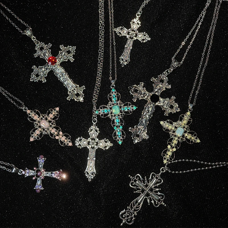 Y2K PunkคริสตัลBig Crossสร้อยคอจี้สําหรับหญิงชายGothicไม่สม่ําเสมอCross Clavicle Chainสร้อยคอความงามเครื่องประดับ