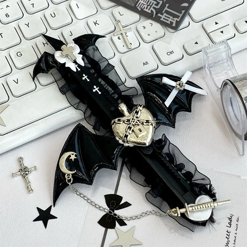 Creative Design Black Color Utility Knife Wings Heart Moon Style Envelop Cutter Retro European Box Cutter Student Supplies