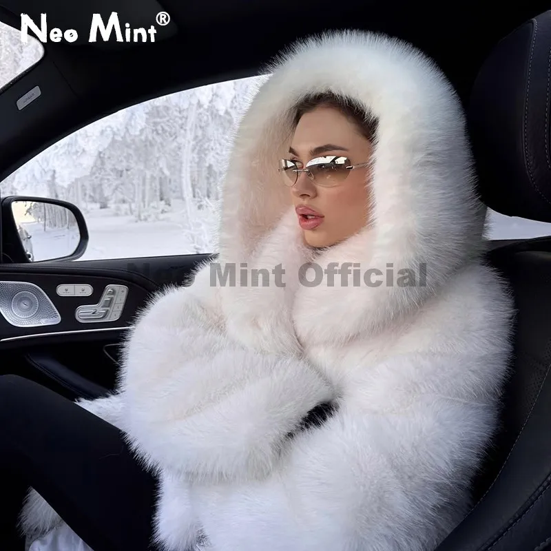 Neo hortelã inverno 2025 branco puro montanha moda com capuz recortado casaco de pele do falso feminino fofo eco pele de raposa jaqueta meninas casaco quente