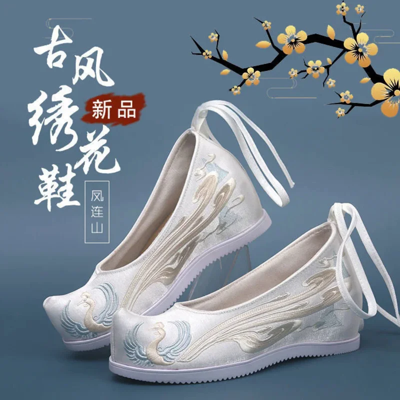 Ręcznie haftowane buty Hanfu dla kobiet Tradycyjne chińskie buty ślubne do tańca płaskie Płótno Pekin Opera Buty z wzorem feniksa