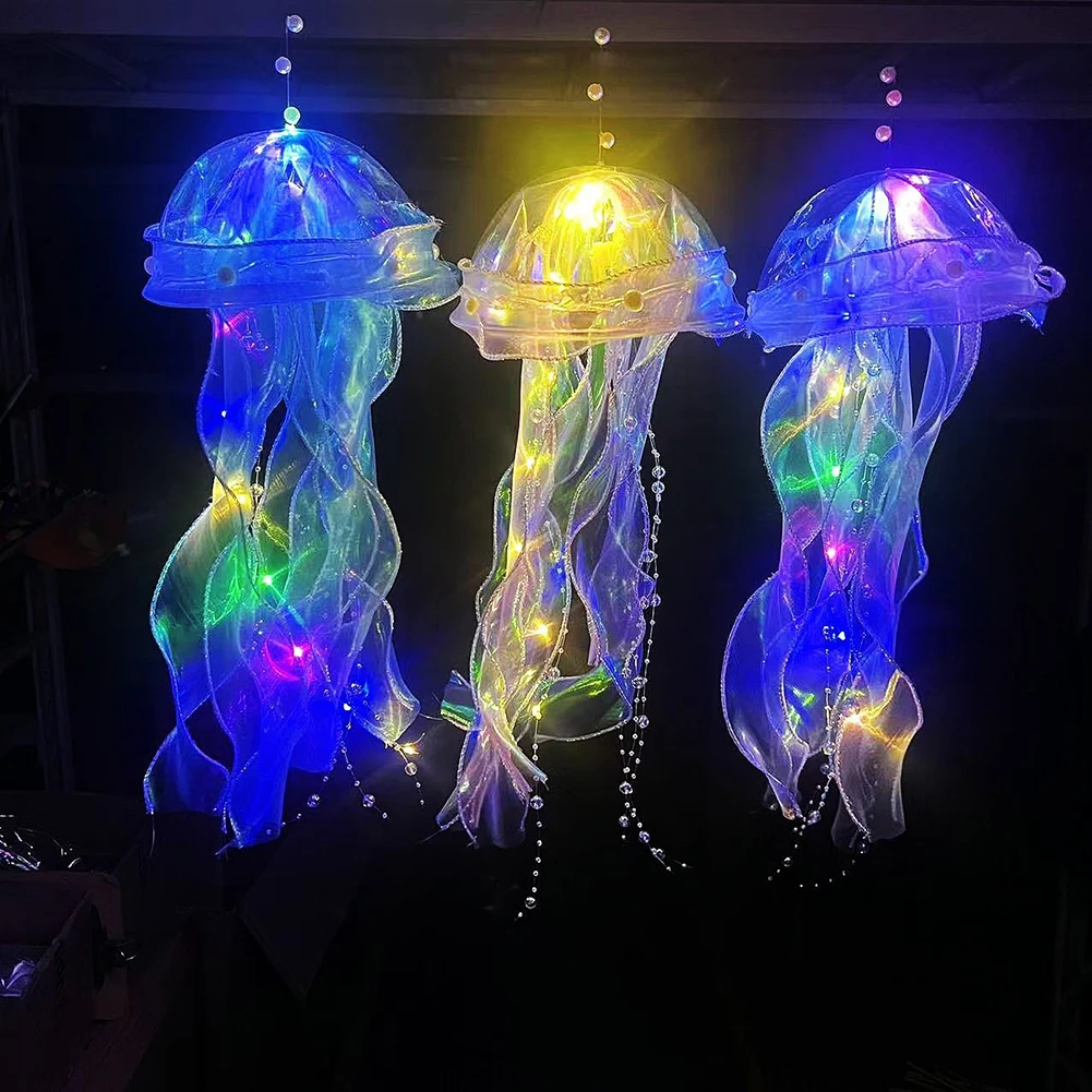 5PCS meduse camera da letto luce notturna lampada pulsante batteria appesa atmosfera decorazione lampada con nastro e perline per camera da letto ragazza 2024