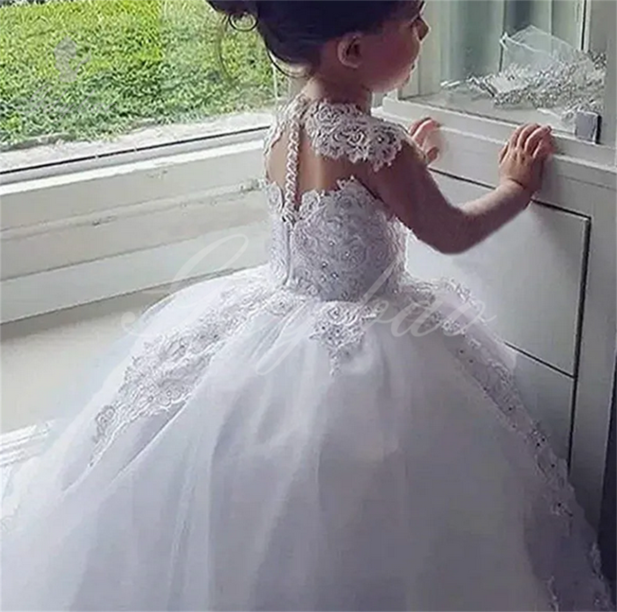 Lange Ärmel Prinzessin eine Linie Blumen mädchen Kleider für Hochzeit Pailletten Perlen Geburtstag Festzug Kleider Kinder Erstkommunion Kleid