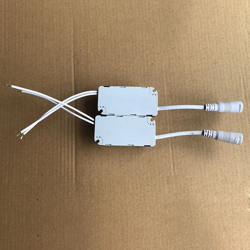 LED Driver 9W 12W 15W 18W 24W 300mA LED Power Supply Unit Lighting Transformers for LED Lamp Strip Ceiling Downlight Lighting DC