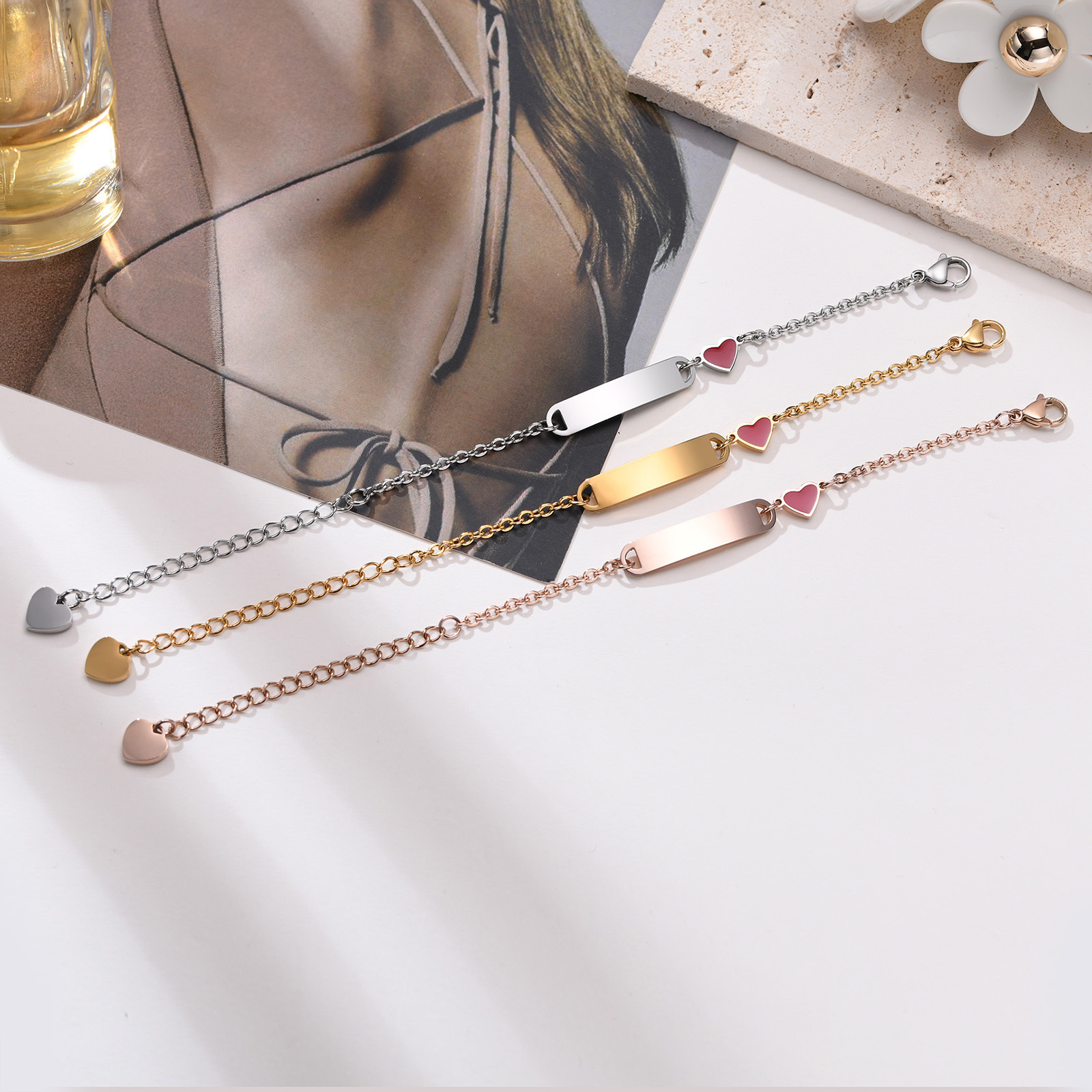 Pulsera de corazón personalizada para niño y niña pequeña, brazalete con nombre de identificación grabable, cadena de acero inoxidable personalizada, regalo de cumpleaños