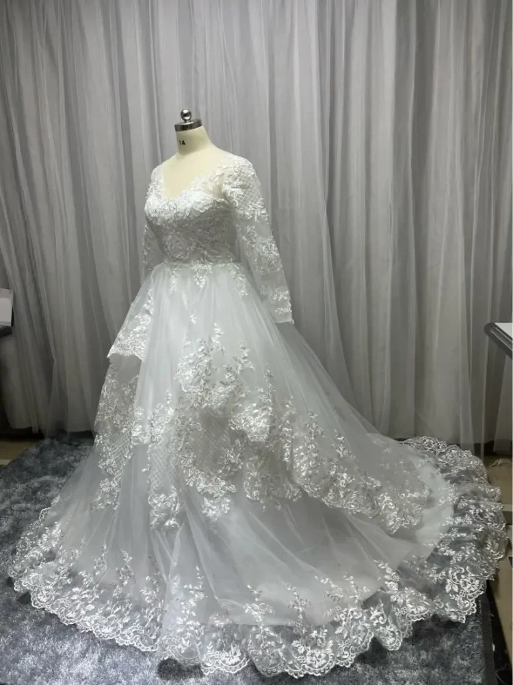 เจ้าหญิง Plus ขนาดชุดแต่งงาน2023ลูกไม้ Applique แขนยาว Custom Made กระโปรงหลายชั้นดูไบคำชุดเจ้าสาว