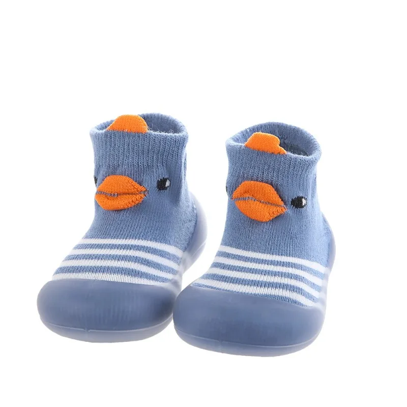 Meias de sola macia para bebês de 0 a 3 anos, sapatos respiráveis para áreas internas e externas, calçados antiderrapantes para crianças pequenas, meninos e meninas, primavera e outono ‌