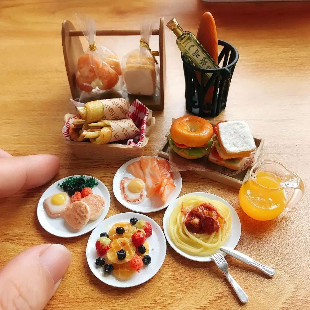 Bonita casa de muñecas a escala 1/6, desayuno en miniatura, Mini pan, gofre, tocino, Bagel, comida de arcilla para muñecas, accesorios de juguetes de cocina