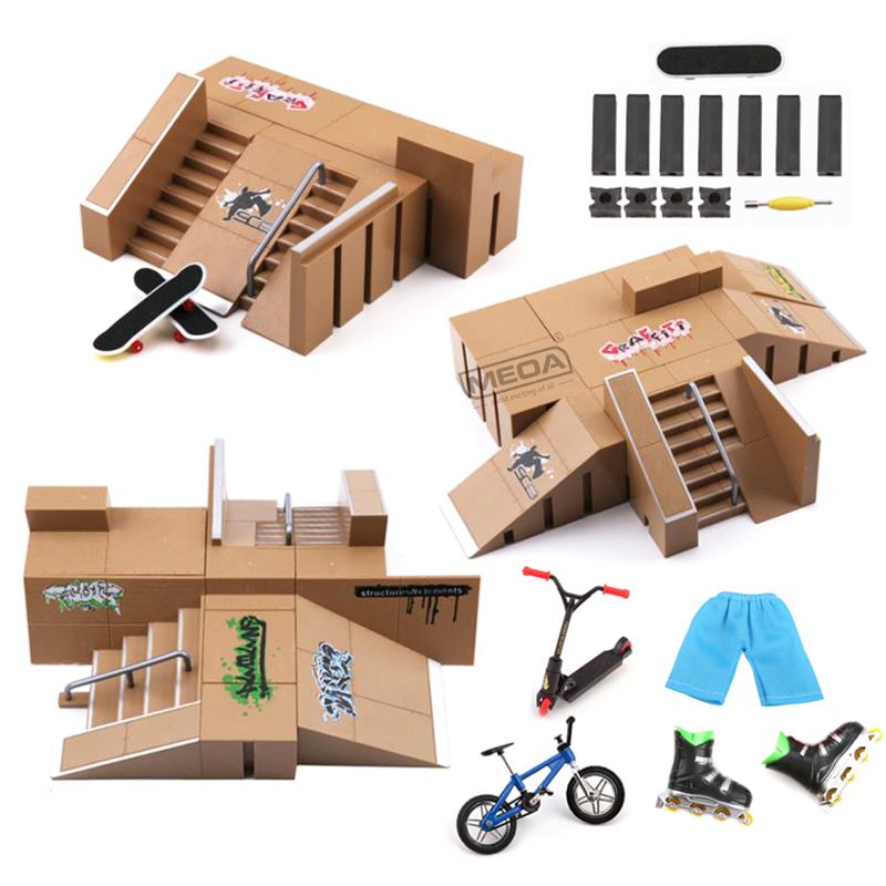 Tech Practice Deck Finger Skatepark Kit DIY Skateboard Ramp Park Fingertip Scooter Stunt Plattform Set mit Fahrrad Neuheit Spielzeug