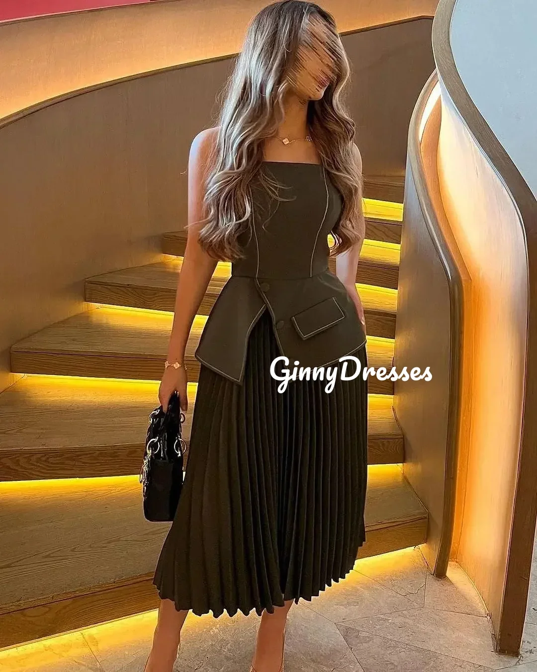ที่กําหนดเองชุดสําหรับพรหม A-Line Strapless ความยาวชั้น Ruffle ชุดราตรีหรูหราแขนกุด Elegant ชุดสําหรับสตรี