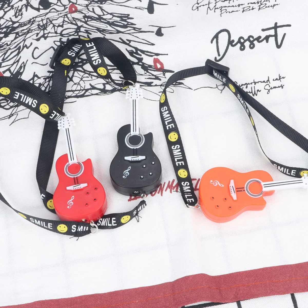 Akcesoria dla lalek Miniaturowa gitara elektryczna Instrumenty muzyczne Prezent dla Labubu Akcesoria odzieżowe dla lalek Mini model gitary