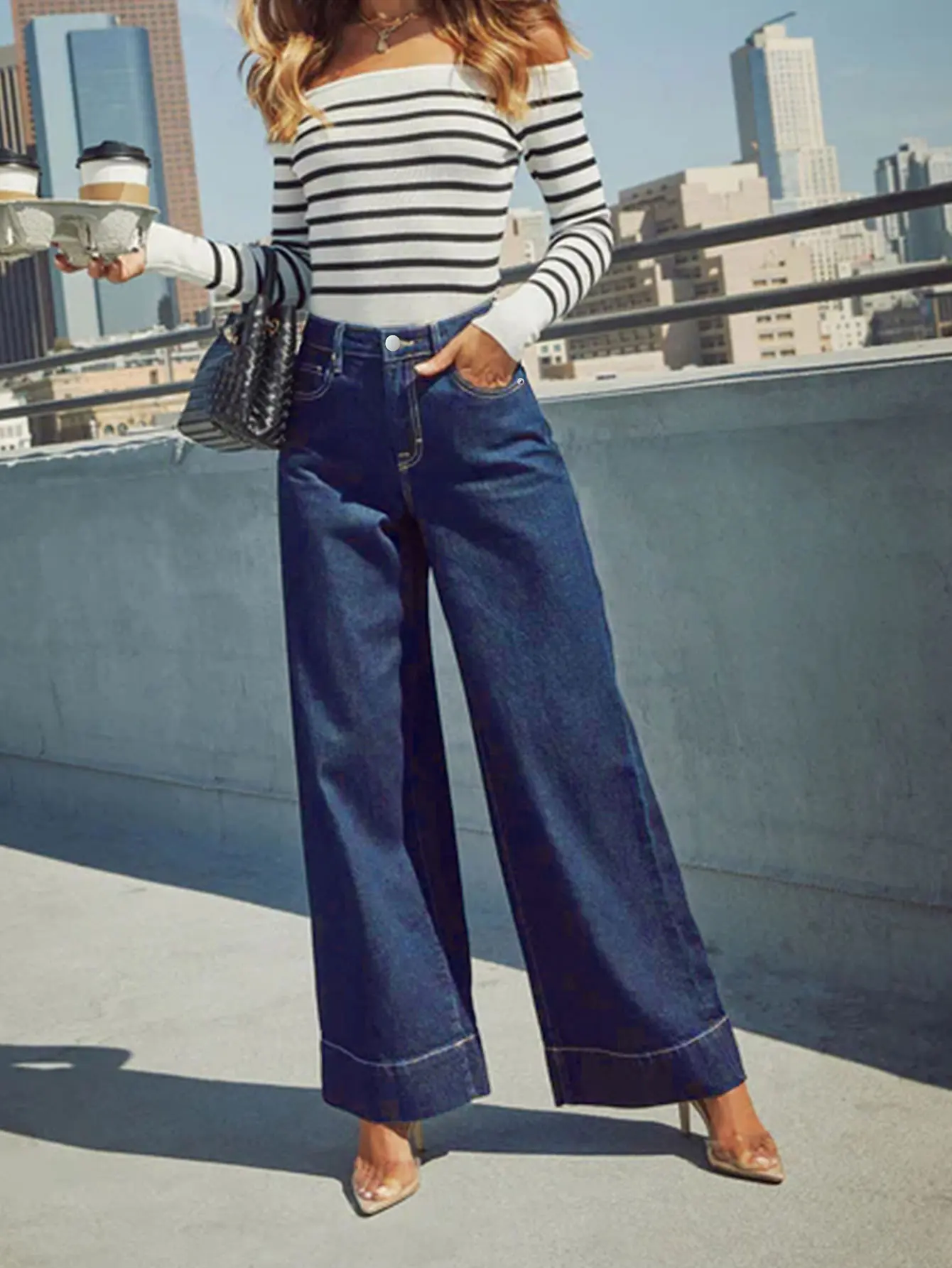 Jeans femininos clássicos azuis de cintura alta com pernas largas – jeans elásticos com botão, macios e confortáveis, jeans de lavagem vintage de ajuste fino