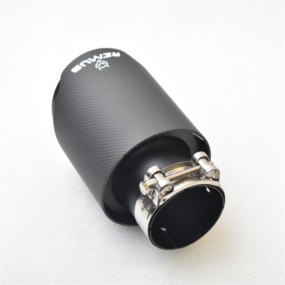 マットブラックパイプカーボンファイバー REMUS ステンレス鋼ユニバーサルエキゾーストパイプマフラーパイプ x4 自動車用マイクロヒント