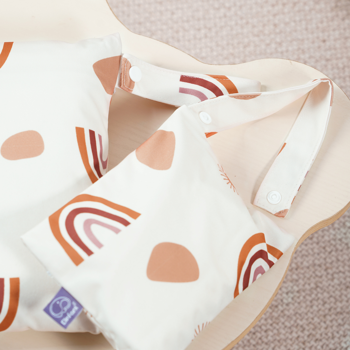 Elbaby กระเป๋าเก็บประจำเดือนน่ารัก2ชิ้น, ถุงผ้าอ้อมกันน้ำขนาด18 25ซม. 18X14cm