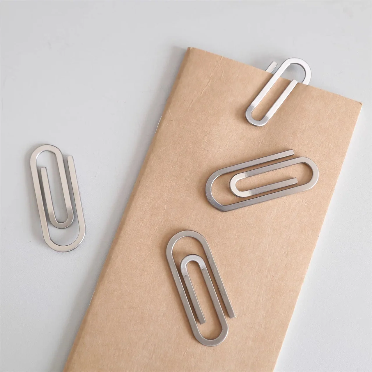 Money Clips Paper Clip Creative Stainless Steel Metal Large Paperclip Ticket Paper Clip Holder Folder Banknote Clip Silver