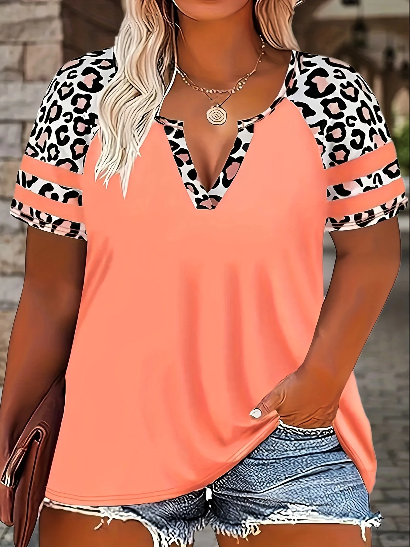 Plus size dames casual losvallend T-shirt met luipaardbloemenprint en korte mouwen |   Oversized zomertop