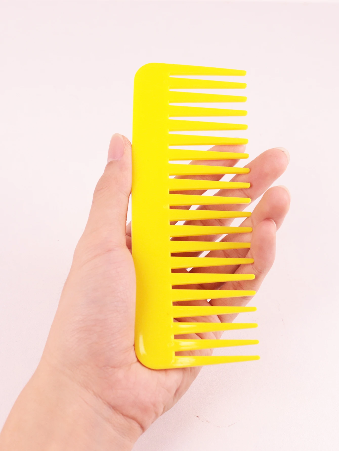 1 厚いプラスチック耐熱、帯電防止長歯、広歯サロンヘアスタイルコーム本物の髪のかつらに特化