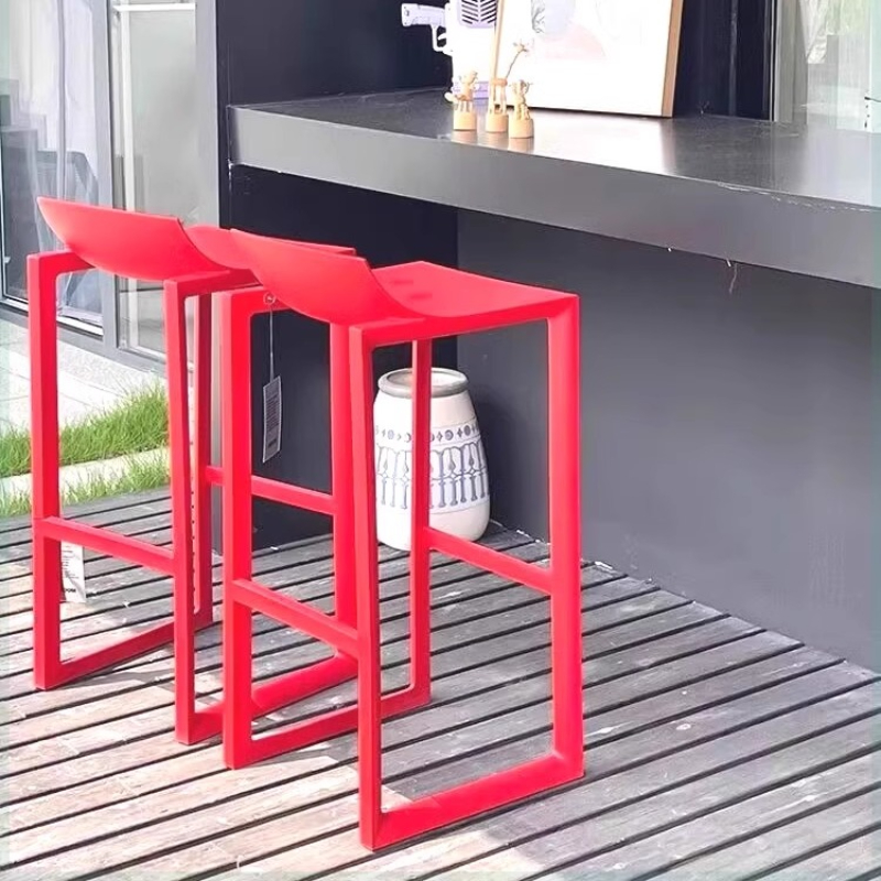 Taburetes de Bar negros de estilo italiano, taburetes de Bar altos de cocina modernos únicos comerciales, mesa resistente barata, Banqueta, muebles de alta gama