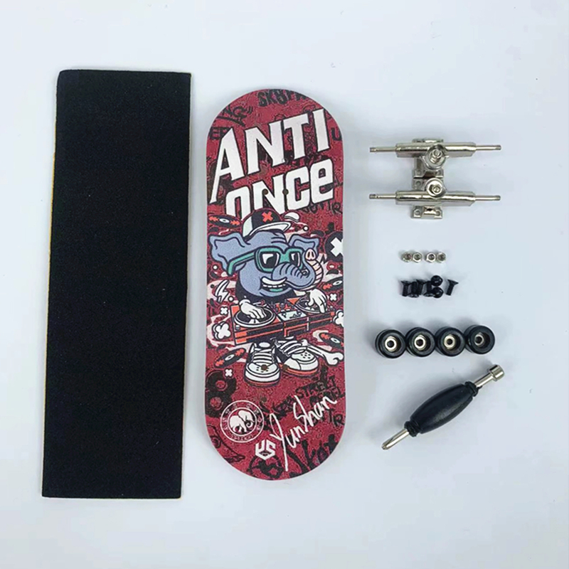 Wholesale Customized 100*34mm Mini Complete Skateboard Fingerboard Finger Board Sets