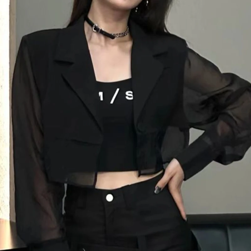 เสื้อเบลเซอร์กันแสงแดดของผู้หญิงเสื้อครอปแบบผ่าหลังผ่าข้างแนวสตรีทเย็บปะติดที่สวยงามใส่2023แฟชั่นสำหรับสาวออฟฟิศ