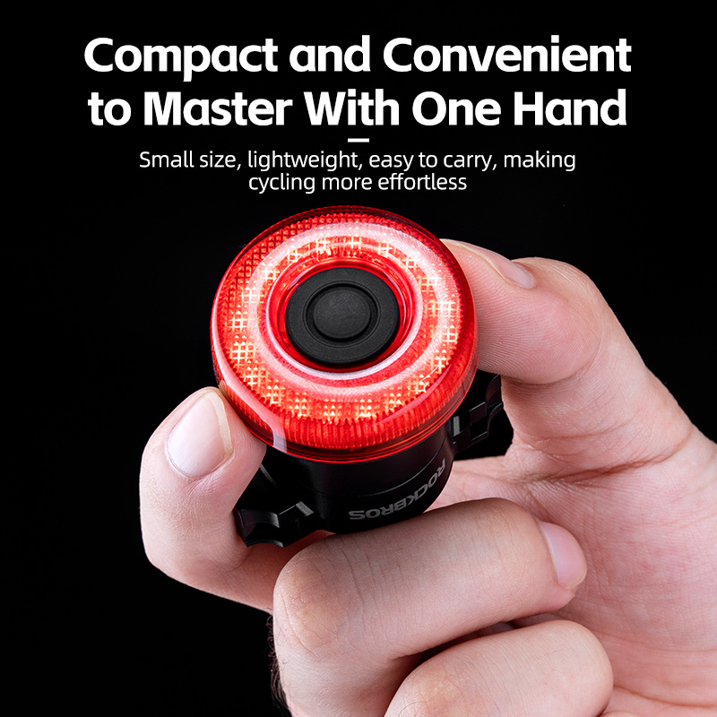 ROCKBROS Luz trasera de bicicleta inteligente Luces traseras de bicicleta IPX6 Luces de bicicleta impermeables para conducción nocturna con tipo C recargable