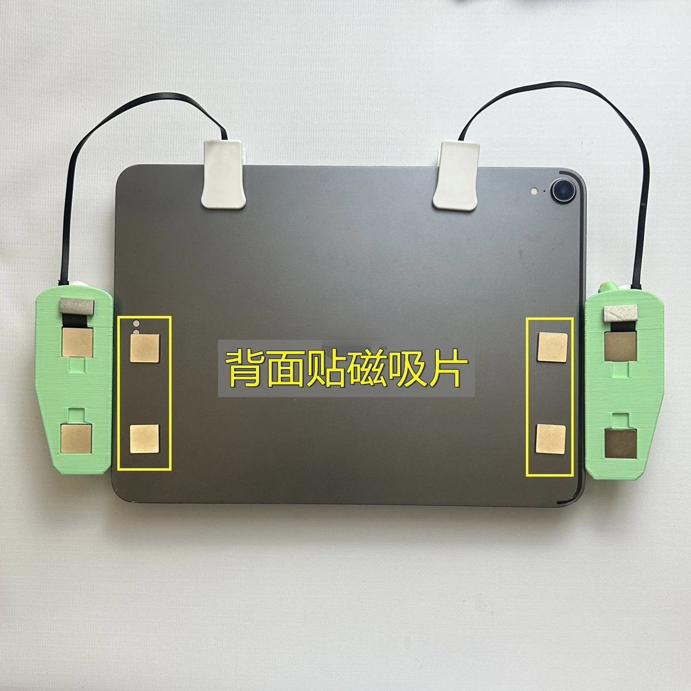 Paste version 4 button tablet ipad gamepad grip connector fm 3D printed game controller