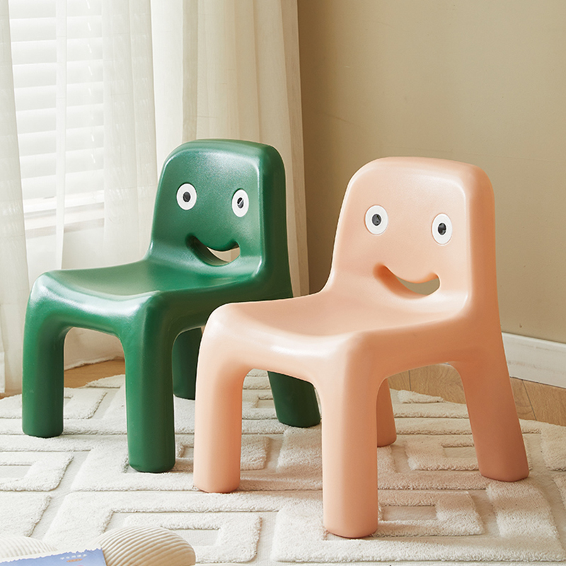 เก้าอี้นิรภัยสำหรับเด็กเก้าอี้เติบโตสำหรับเด็กผู้หญิงแม่ลูก123A นักเรียนเสริมเบาะรองนั่งสำหรับเด็ก