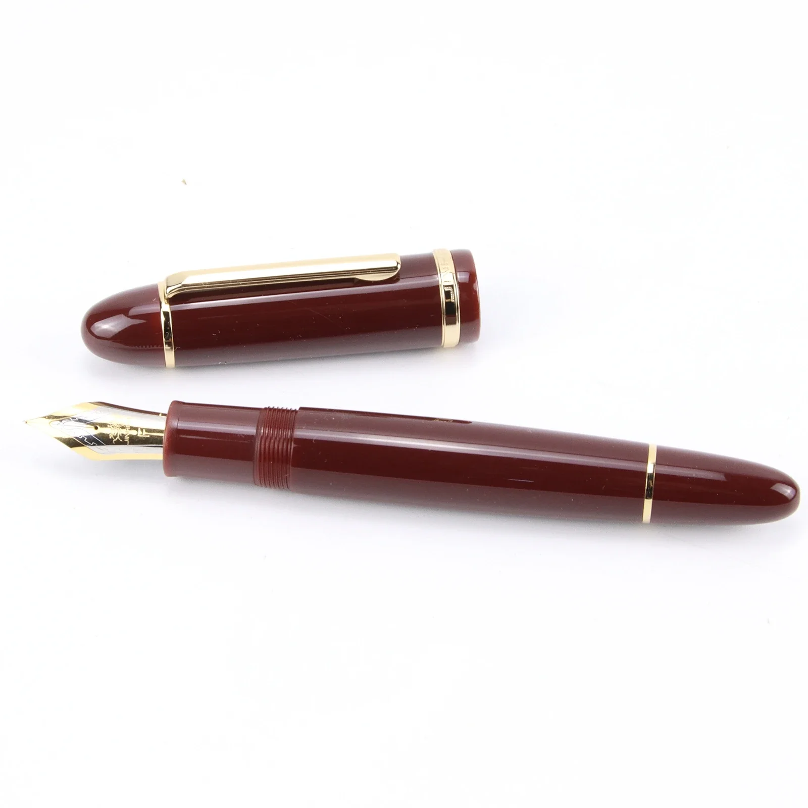 JinHao X159 อะคริลิคสีดํา Fountain ปากกาคลิปโลหะขยาย Fine Nib F 0.5 มม.สําหรับสํานักงานธุรกิจและโรงเรียนเครื่องเขียนของขวัญ