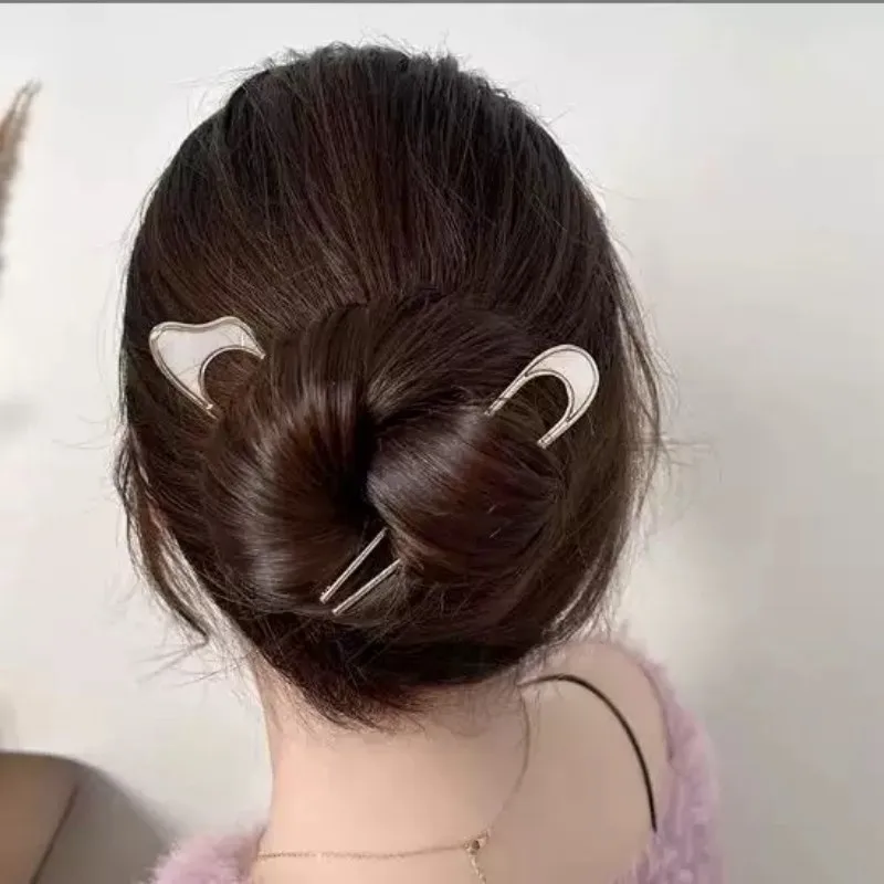 Grampo de cabelo em forma de U de metal para mulheres – com parte superior de concha, design retrô simples