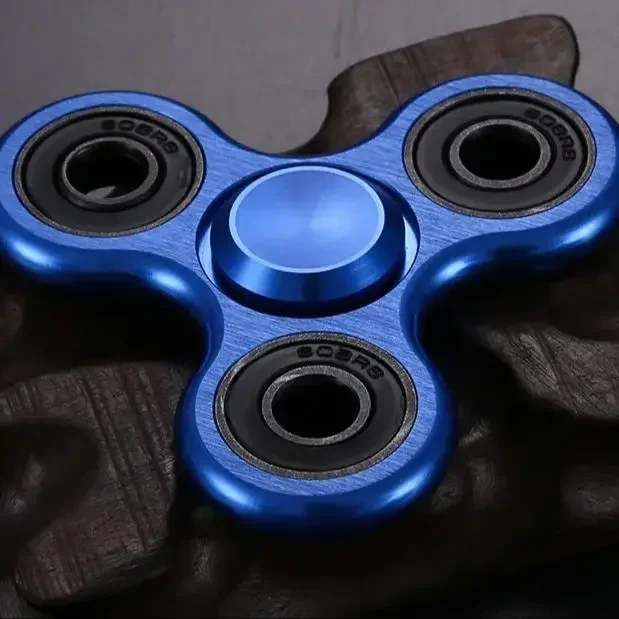 Novo fidget dedo spinner liga de metal alumínio mão spinners alívio do estresse brinquedos de descompressão para crianças adultos