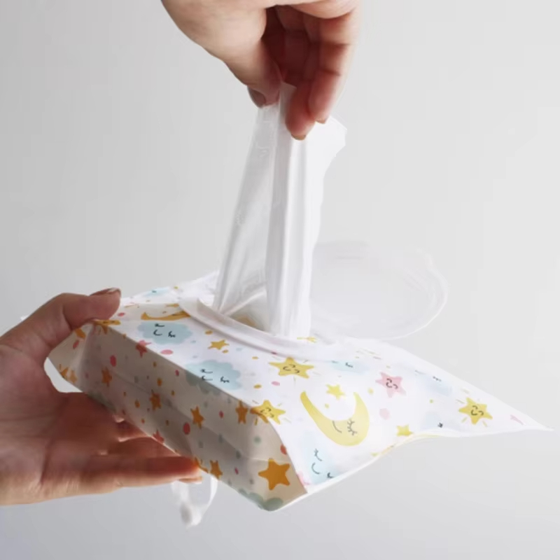 1PC EVA Portable Snap-Strap Tissue Box Wet Wipes Bag Flip Cover Cosmetic Pouch Outdoor Useful Baby Stroller Accessories