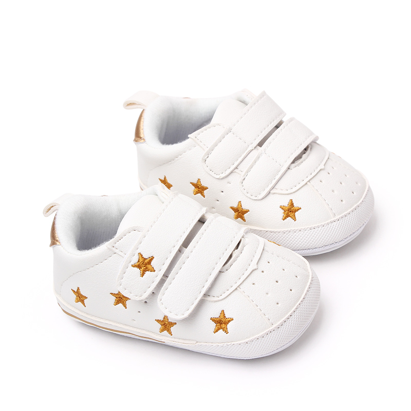 Baby witte PU-sneaker antislip voor peuterjongens en -meisjes Leuke borduursterren en harten